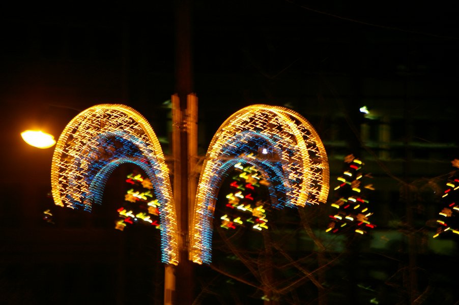 Illumination de noel: Place de la Gare a Evry 023